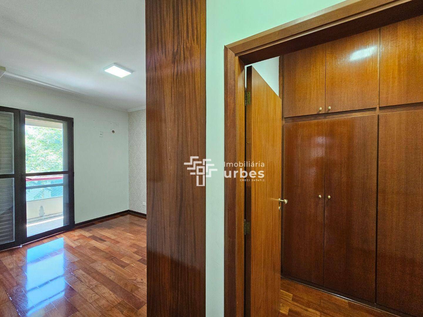 Apartamento à venda com 4 quartos, 157m² - Foto 11