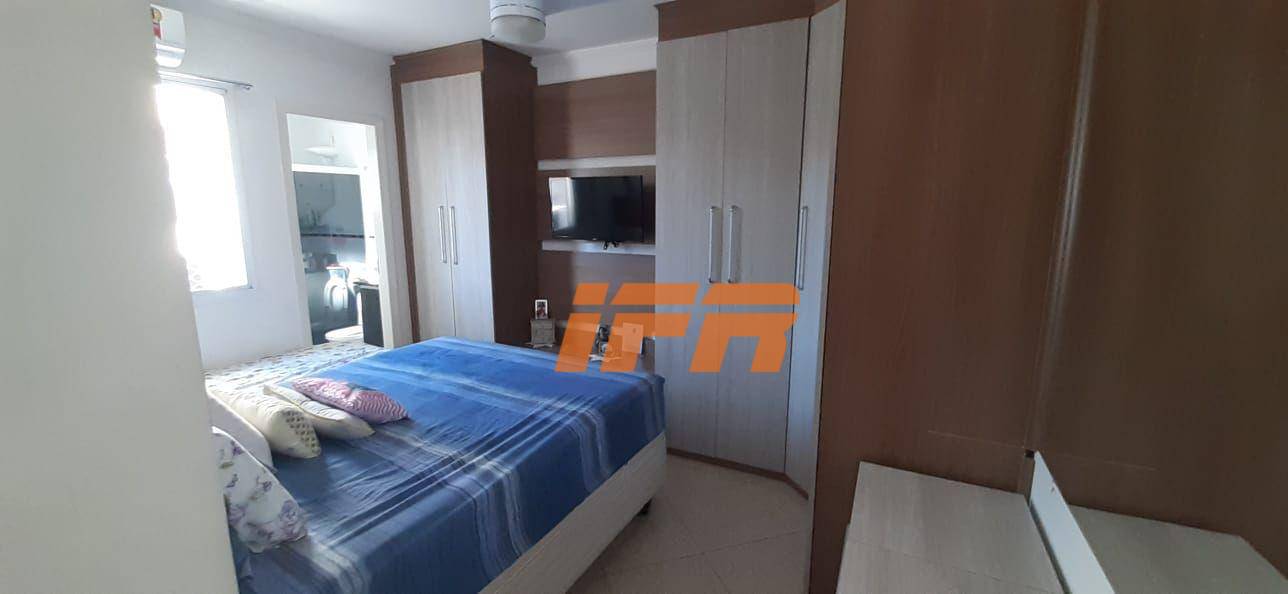 Apartamento à venda com 3 quartos, 76m² - Foto 6