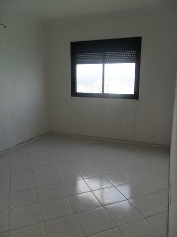 Apartamento à venda e aluguel com 4 quartos, 225m² - Foto 11