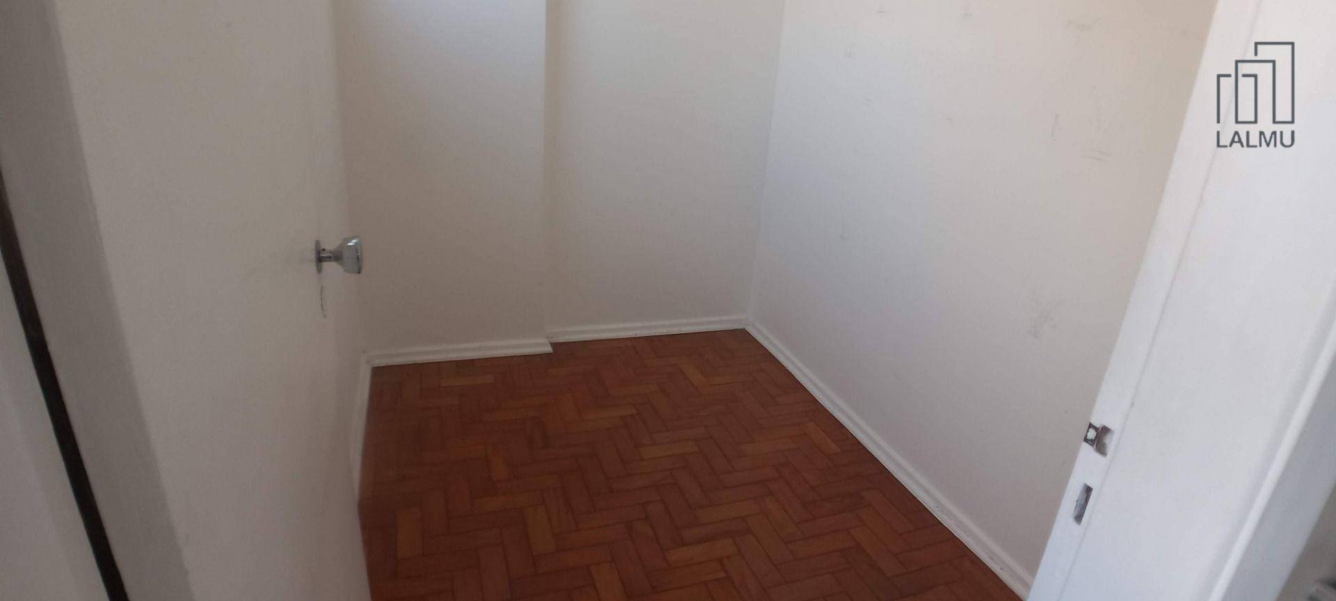 Apartamento para alugar com 3 quartos, 114m² - Foto 32