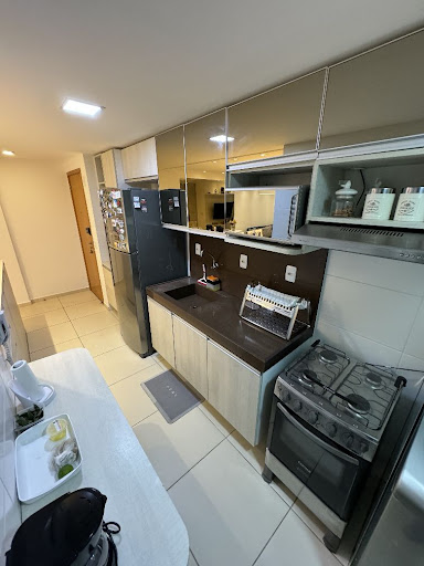 Apartamento à venda com 3 quartos, 77m² - Foto 7