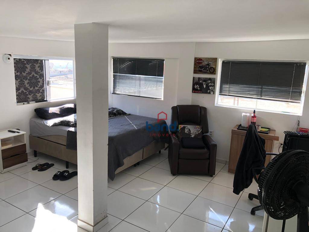 Casa à venda com 3 quartos, 450m² - Foto 23