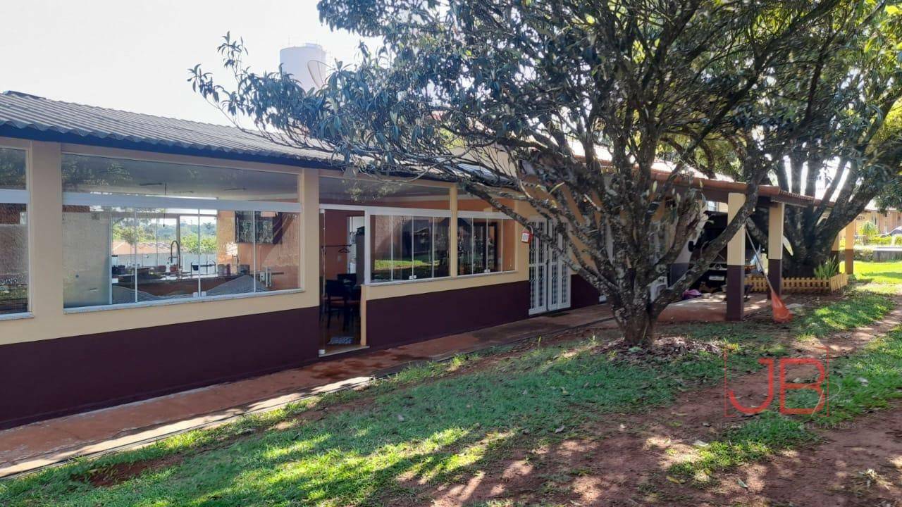 Chácara, 3 quartos, 3001 m² - Foto 1