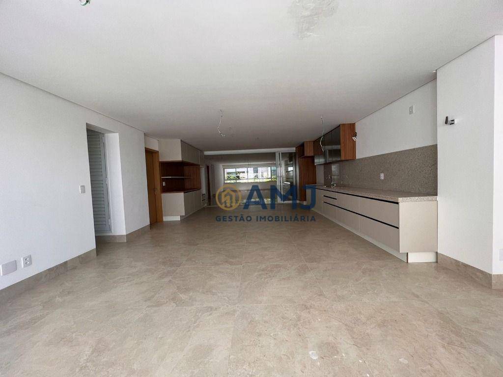 Apartamento à venda com 4 quartos, 260m² - Foto 7