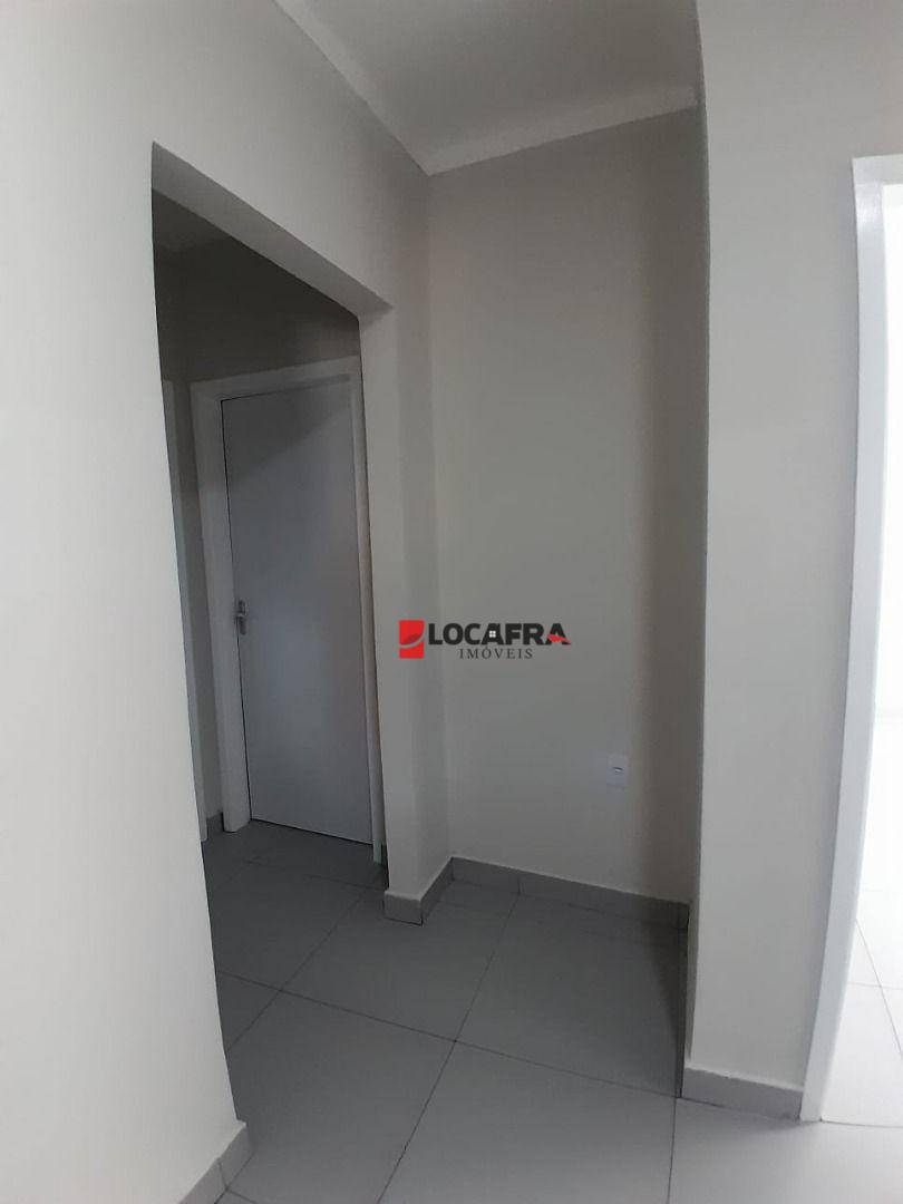 Casa à venda com 3 quartos, 160m² - Foto 4