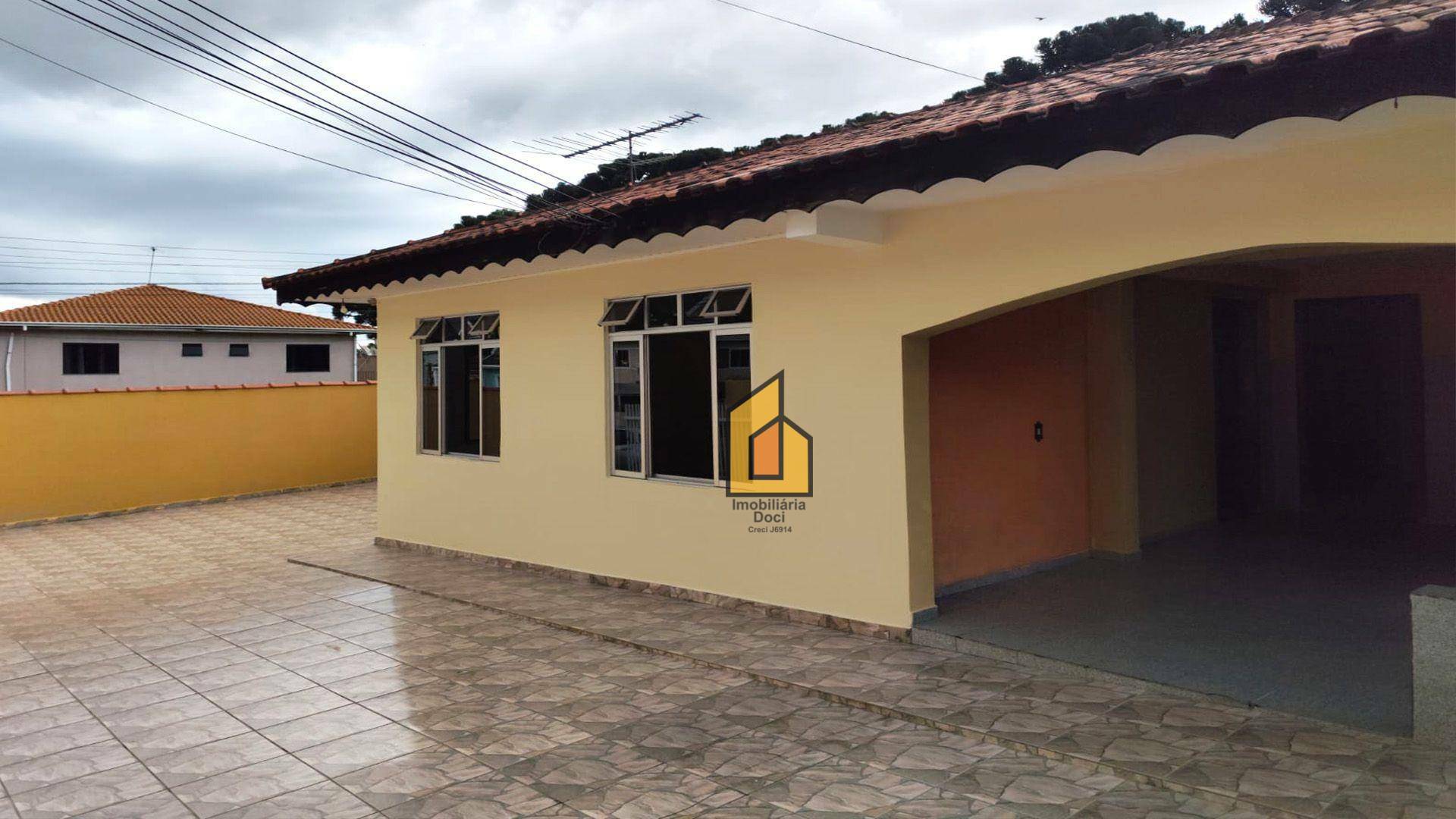 Casa para alugar com 3 quartos, 220m² - Foto 2