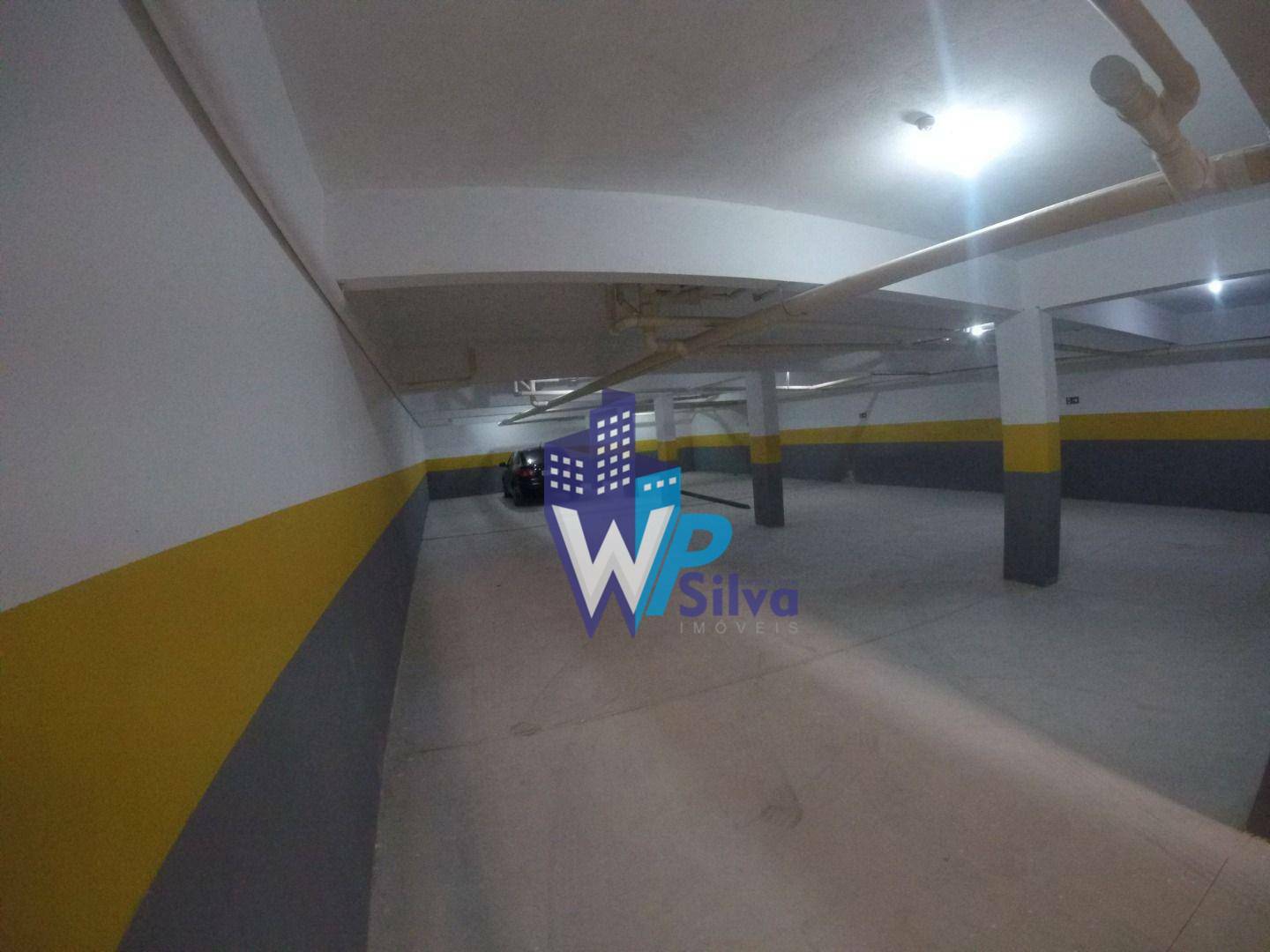 Apartamento à venda com 2 quartos, 40m² - Foto 13