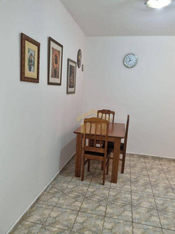 Apartamento à venda com 2 quartos, 62m² - Foto 6