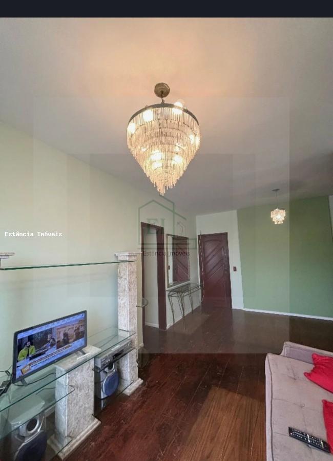 Apartamento à venda com 2 quartos, 80m² - Foto 5