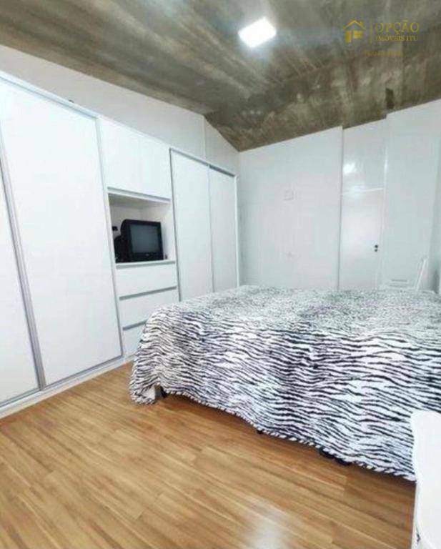 Casa à venda com 6 quartos, 520m² - Foto 9