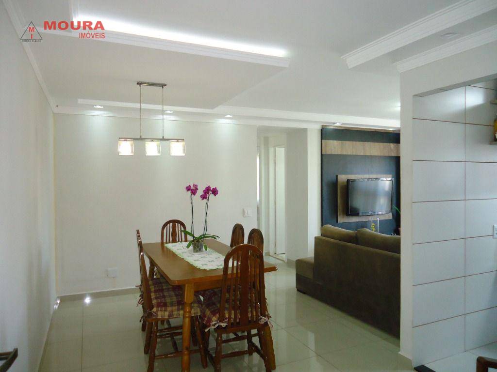 Apartamento à venda com 2 quartos, 64m² - Foto 3