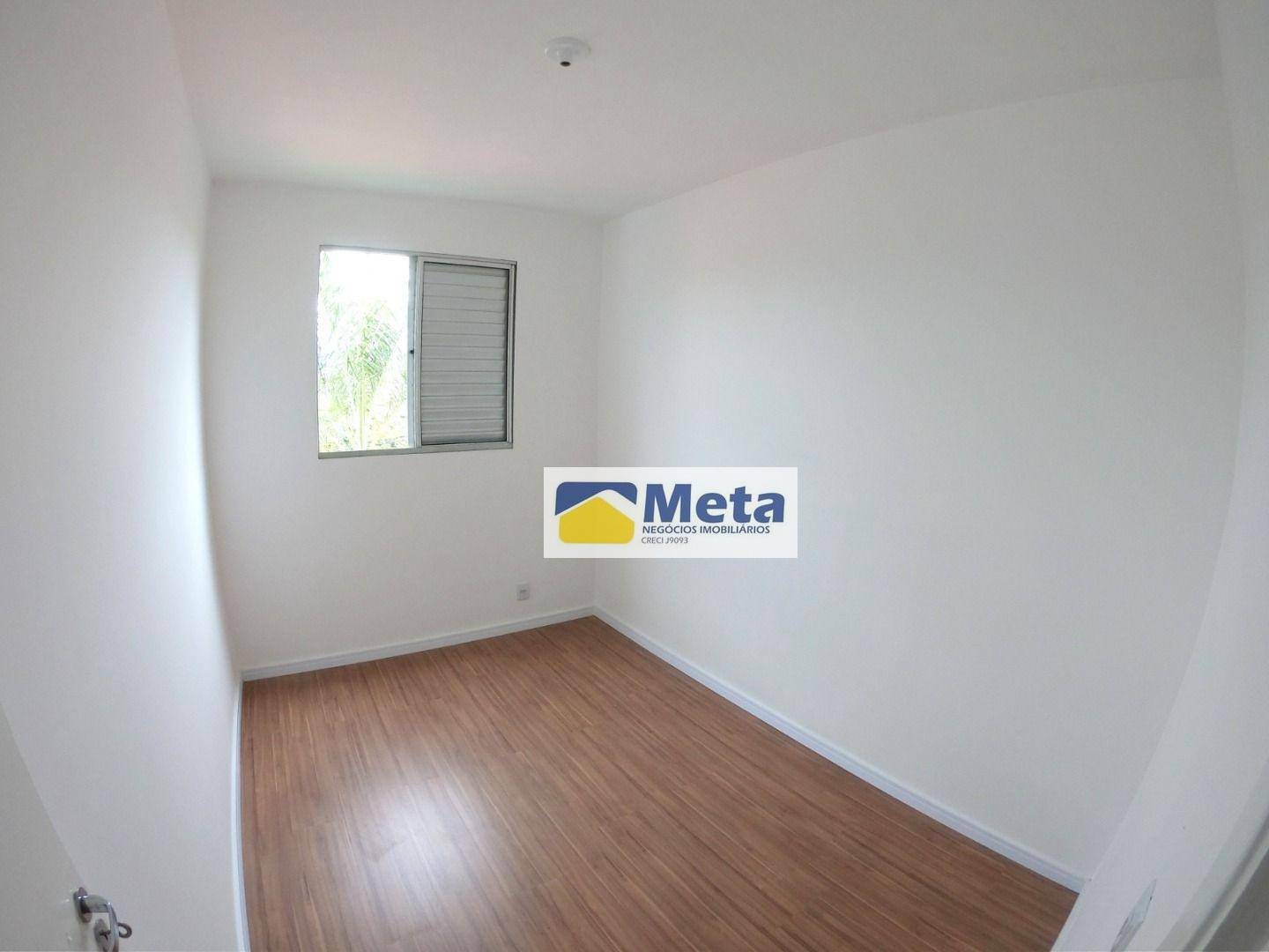 Apartamento à venda e aluguel com 2 quartos, 45m² - Foto 2