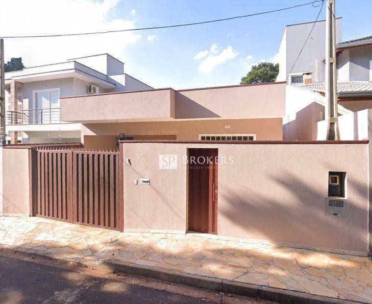 Casa à venda com 3 quartos, 150m² - Foto 1