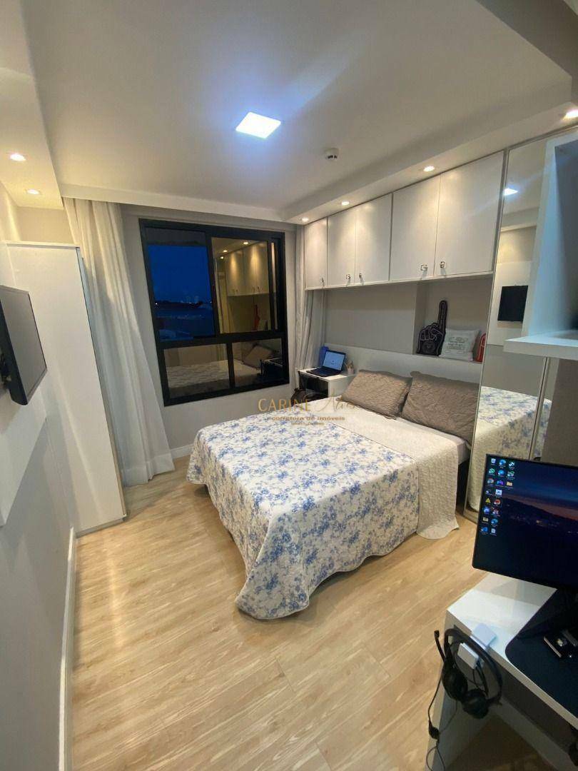 Apartamento à venda com 2 quartos, 64m² - Foto 10