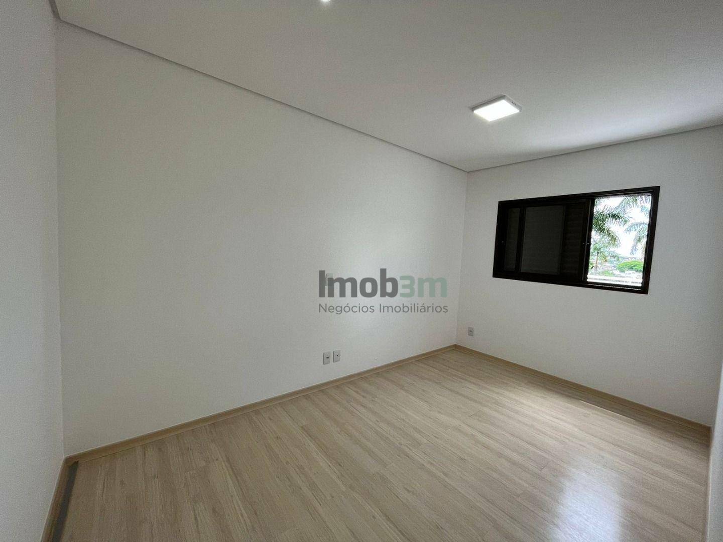 Apartamento para alugar com 2 quartos, 60m² - Foto 12