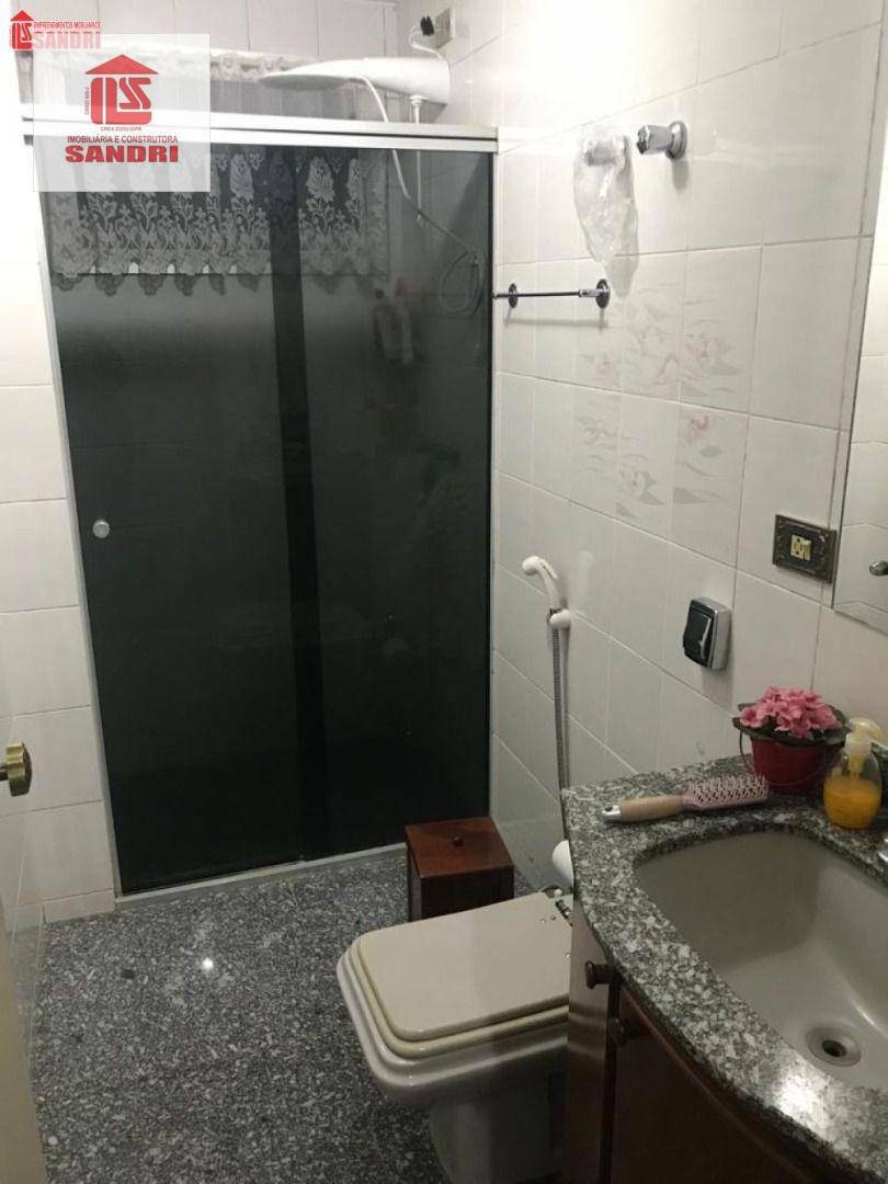 Apartamento para alugar com 3 quartos, 161m² - Foto 12