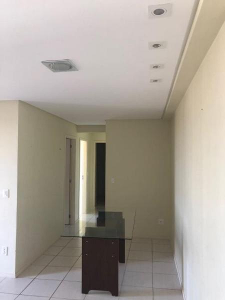 Apartamento à venda com 3 quartos, 70m² - Foto 4