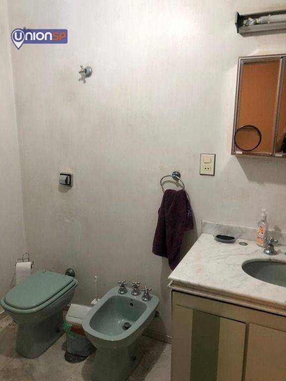 Apartamento à venda com 3 quartos, 167m² - Foto 18