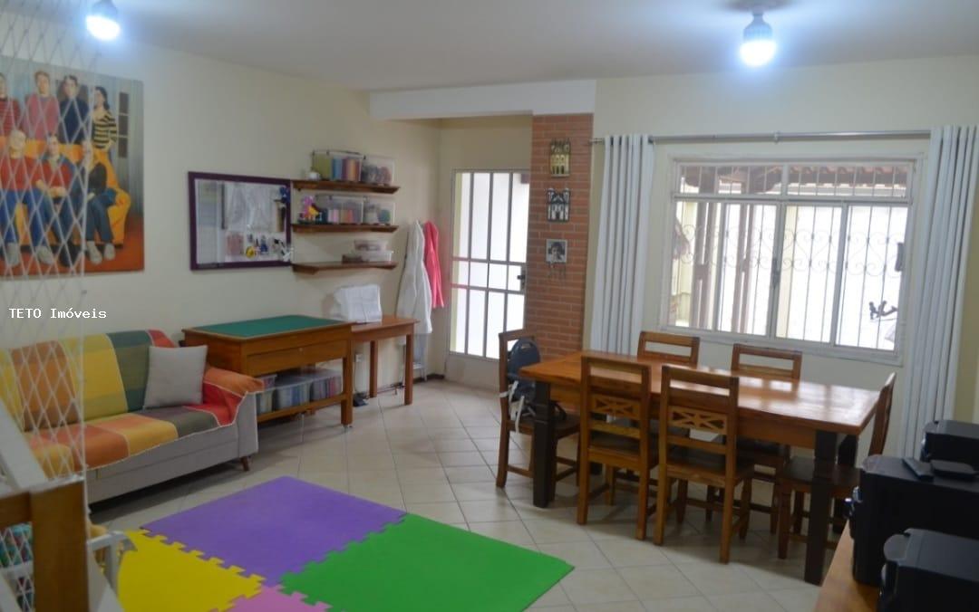 Casa à venda com 3 quartos, 100m² - Foto 7