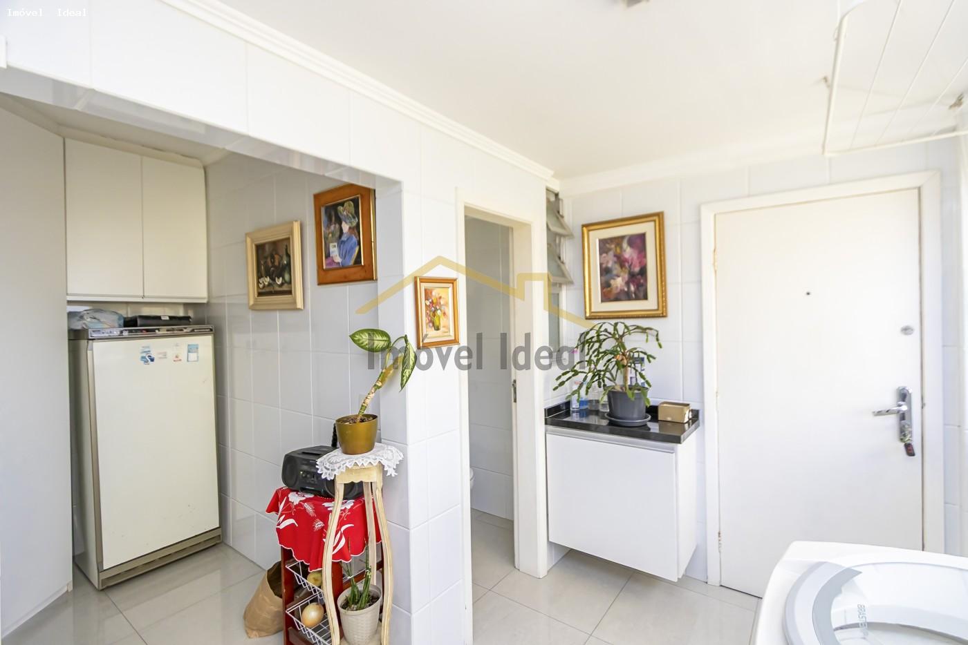 Apartamento à venda com 3 quartos, 149m² - Foto 18