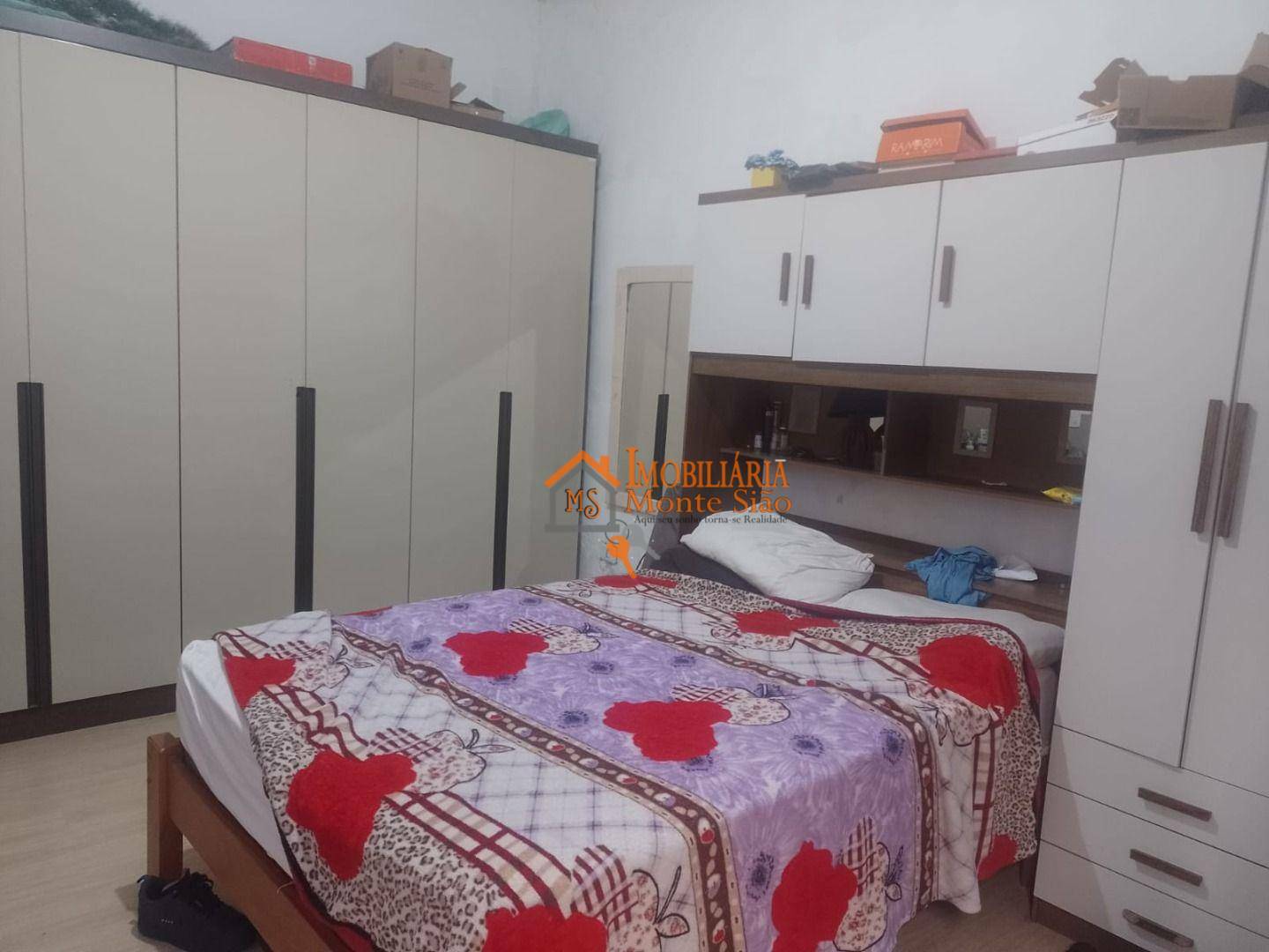 Casa à venda com 3 quartos, 230m² - Foto 10