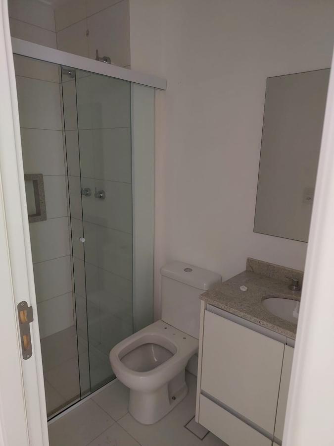 Apartamento para alugar com 2 quartos, 67m² - Foto 12