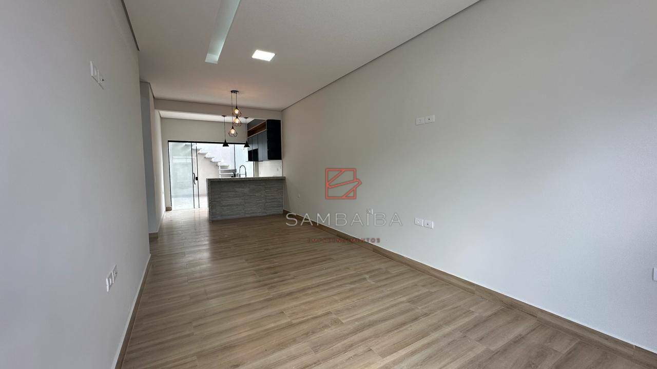 Casa à venda com 3 quartos, 121m² - Foto 5