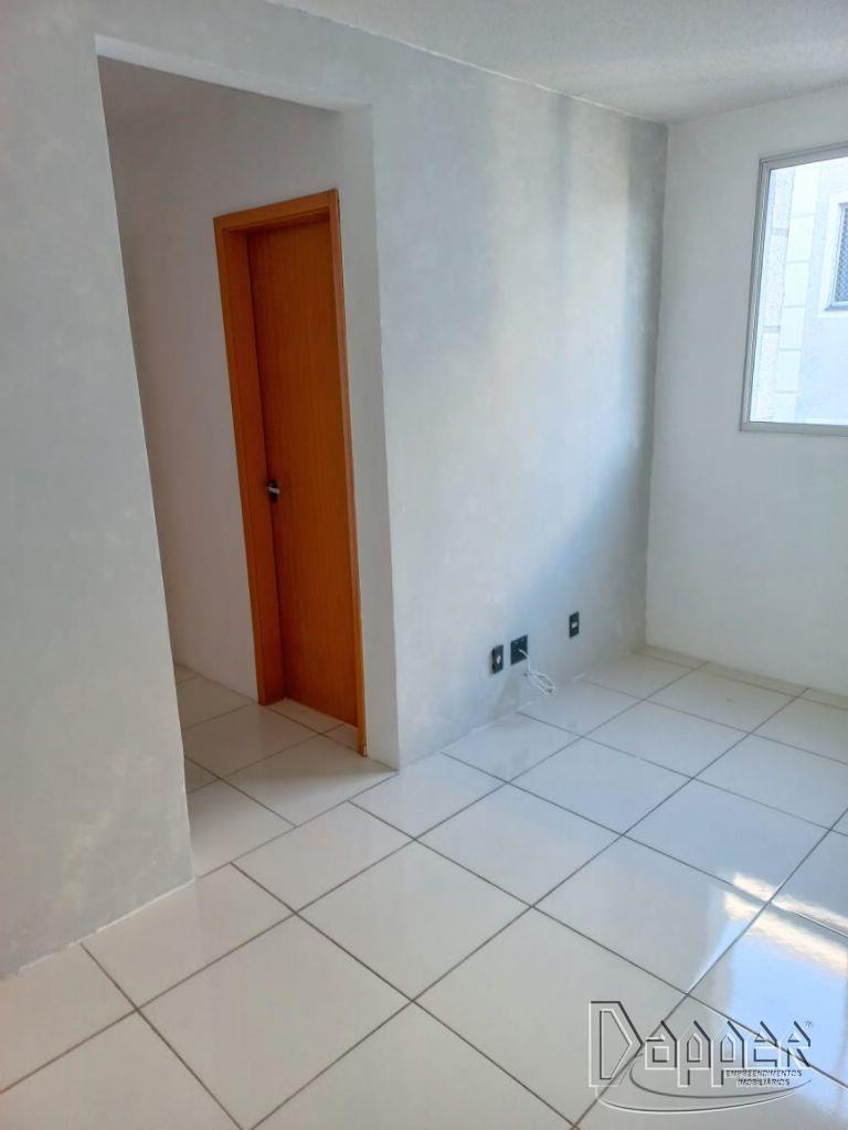 Apartamento à venda com 2 quartos, 44m² - Foto 8