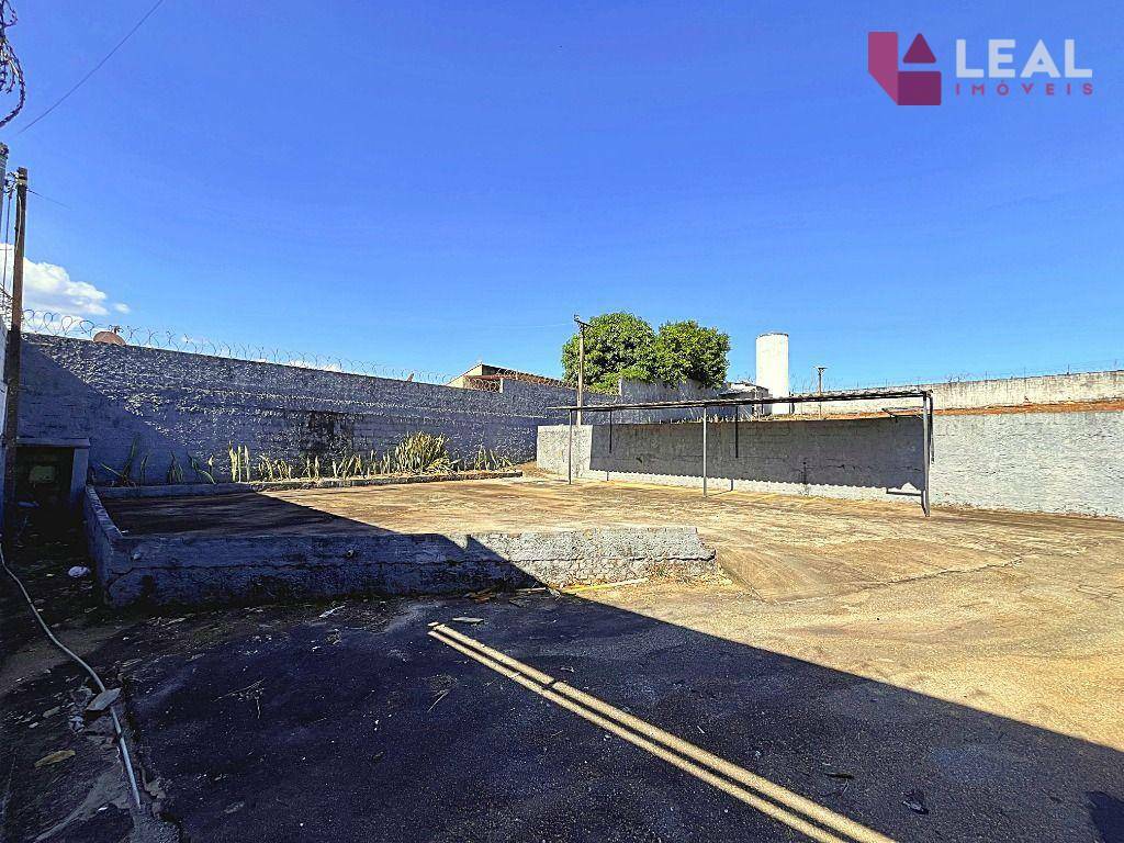 Depósito-Galpão-Armazém para alugar, 809m² - Foto 3