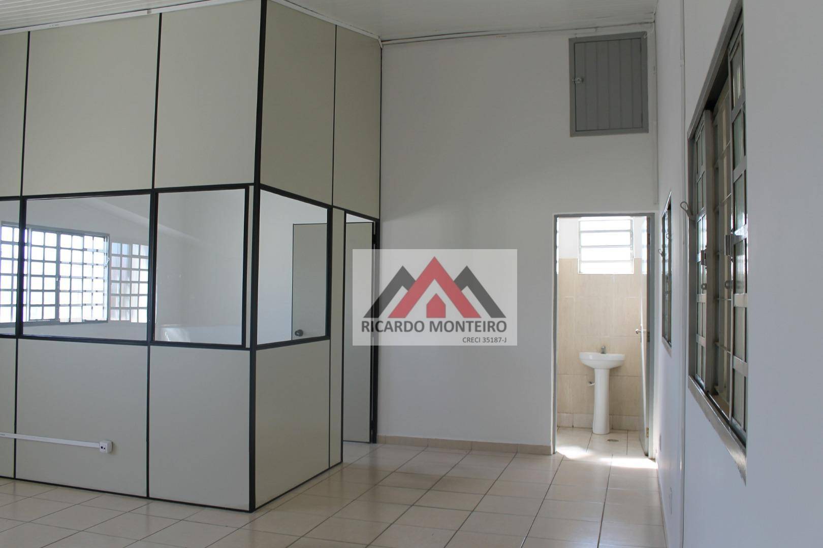 Depósito-Galpão-Armazém à venda, 550m² - Foto 6