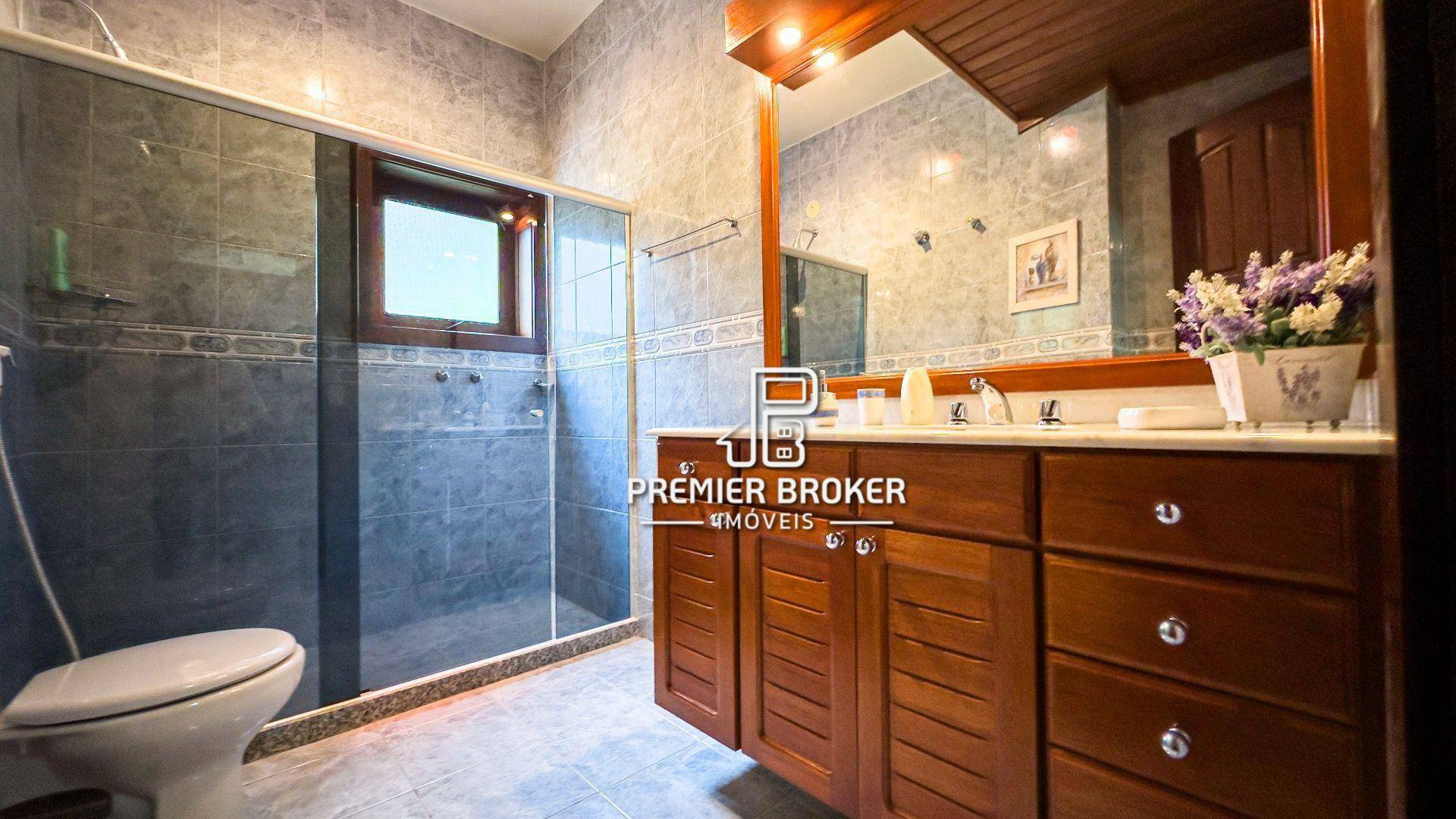 Casa de Condomínio à venda com 6 quartos, 600m² - Foto 36