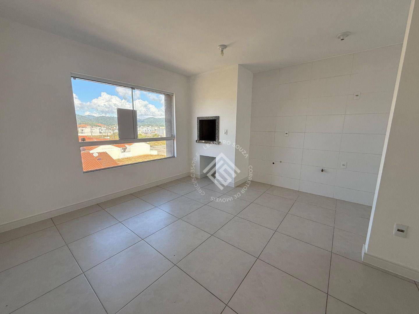 Apartamento à venda com 2 quartos - Foto 1