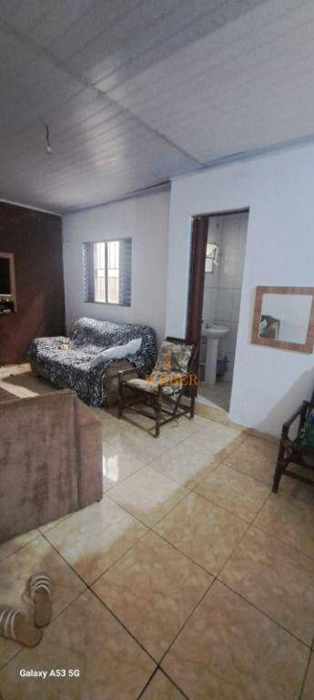 Sobrado à venda com 2 quartos, 189m² - Foto 13