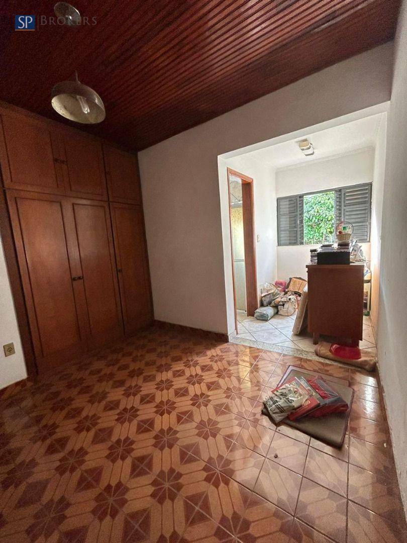 Casa à venda com 2 quartos, 130m² - Foto 11