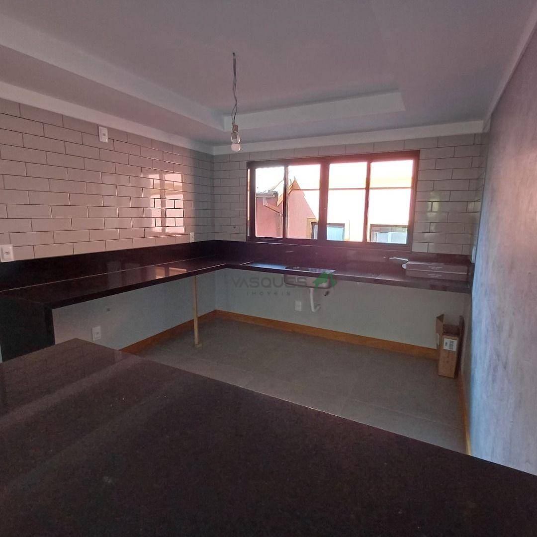 Casa de Condomínio à venda com 3 quartos, 220m² - Foto 7