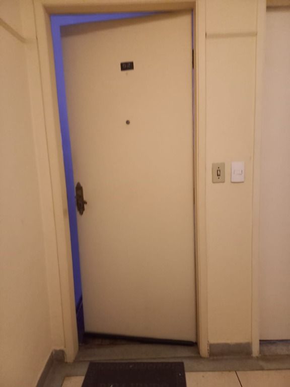 Apartamento à venda com 1 quarto, 49m² - Foto 41