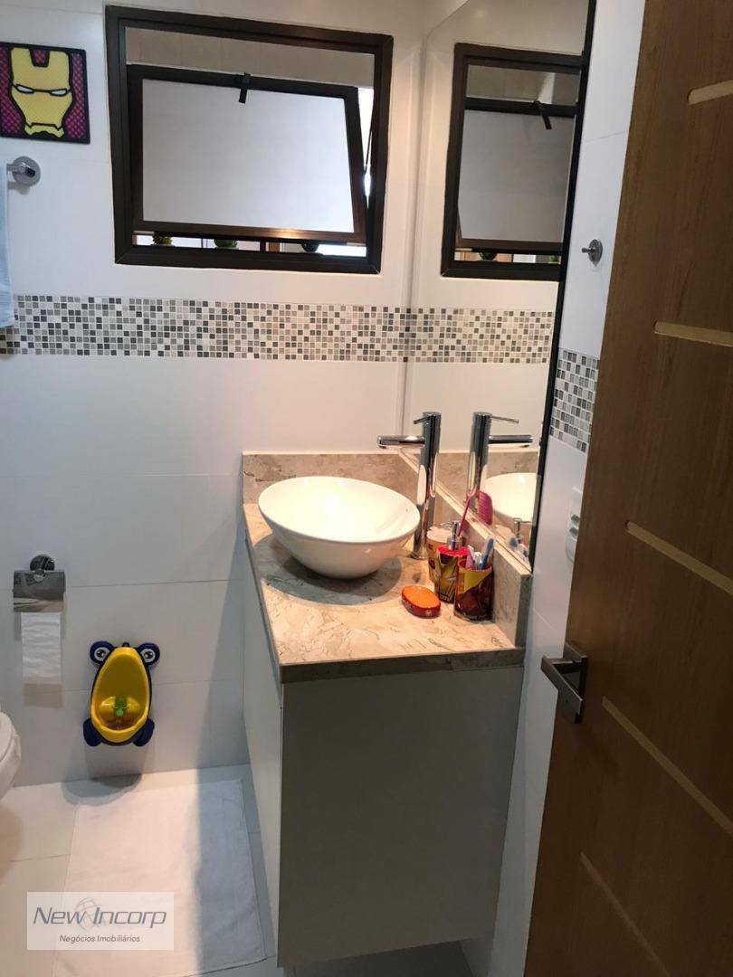 Apartamento à venda com 4 quartos, 200m² - Foto 26