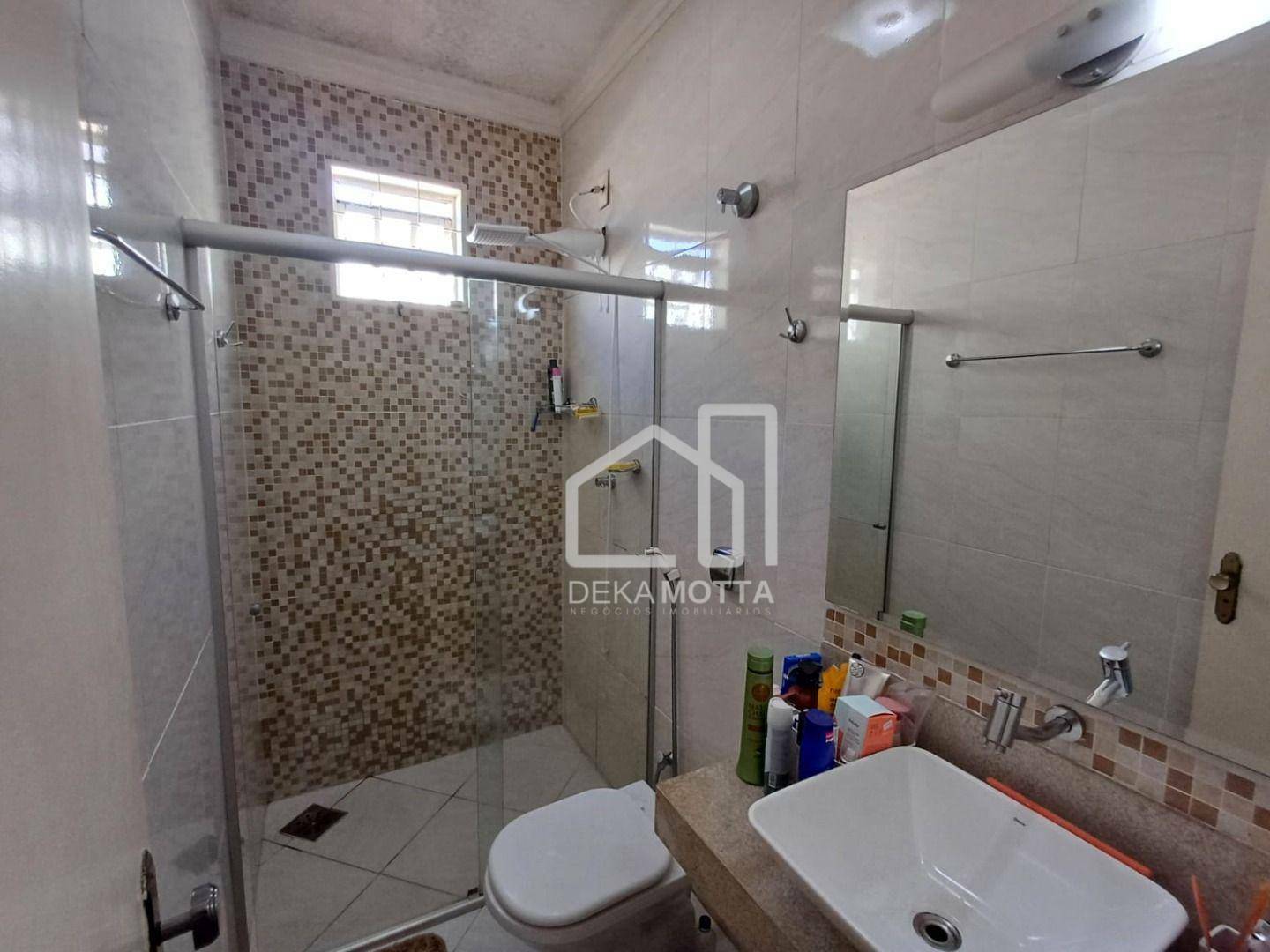 Casa à venda com 3 quartos, 194m² - Foto 17