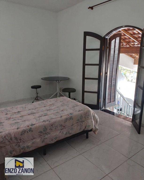 Sobrado à venda com 3 quartos, 200m² - Foto 11