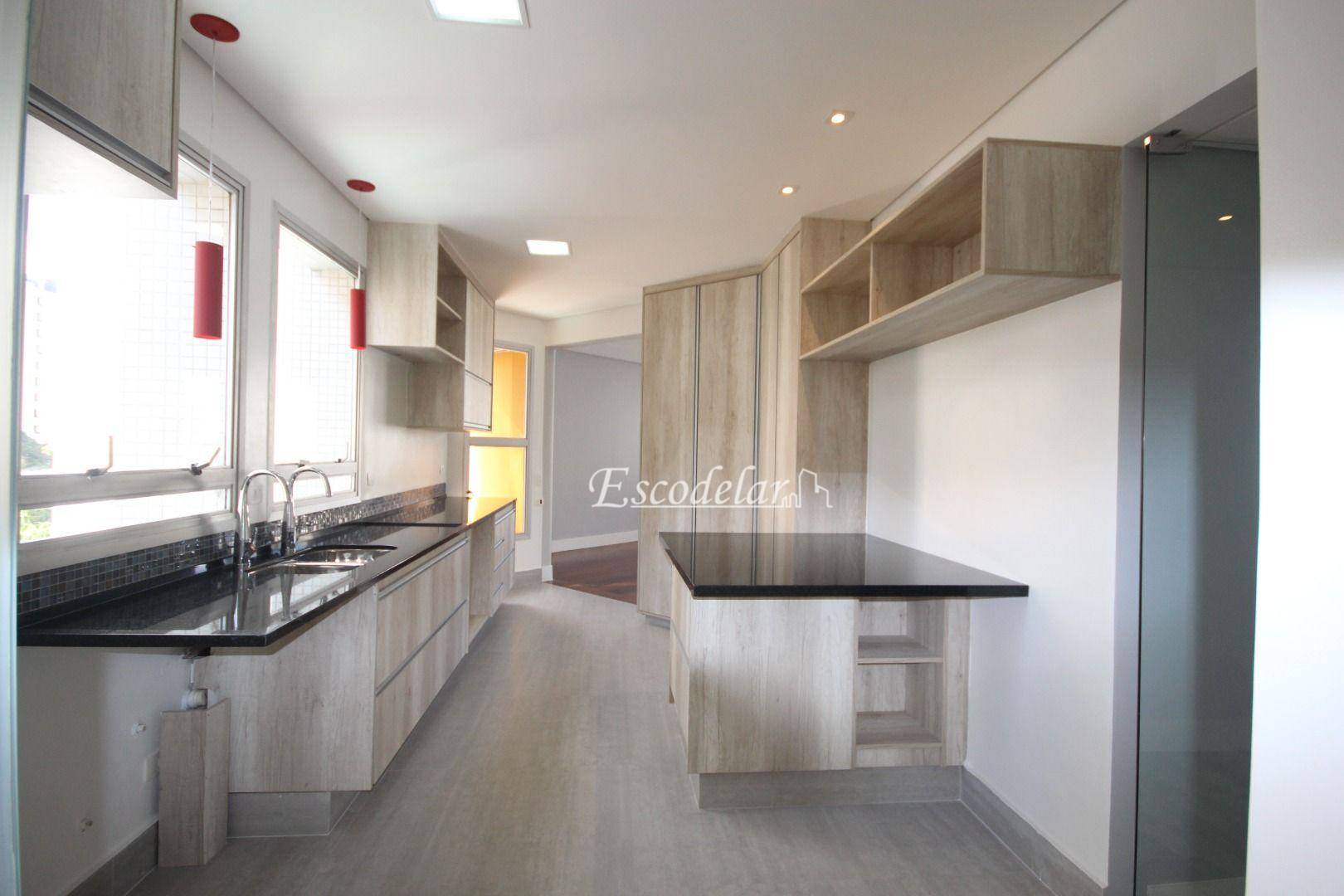 Apartamento à venda com 3 quartos, 244m² - Foto 3