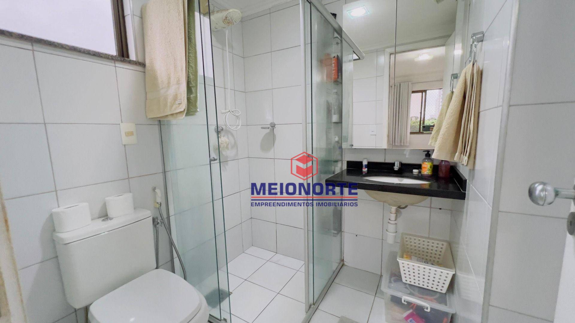 Apartamento à venda com 2 quartos, 64m² - Foto 11