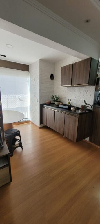 Apartamento à venda com 2 quartos, 60m² - Foto 4