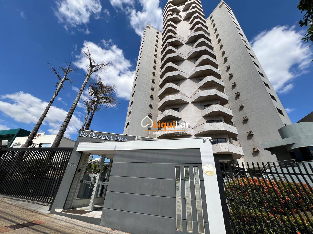 Apartamento, 3 quartos, 213 m² - Foto 1