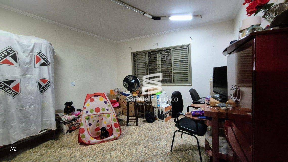 Chácara à venda com 4 quartos, 376m² - Foto 9