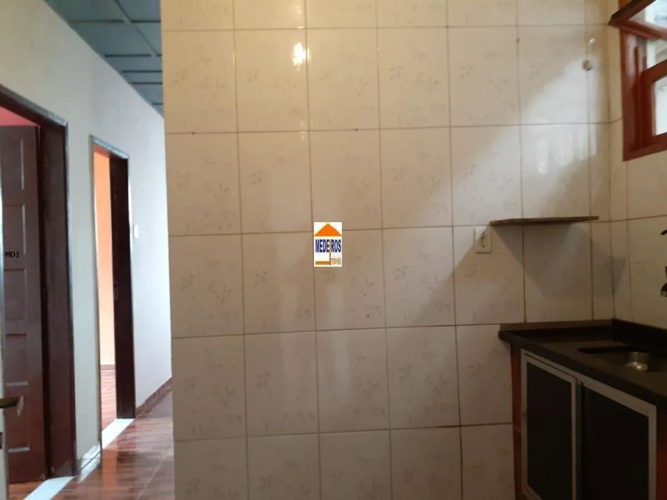 Casa à venda com 2 quartos, 160m² - Foto 5