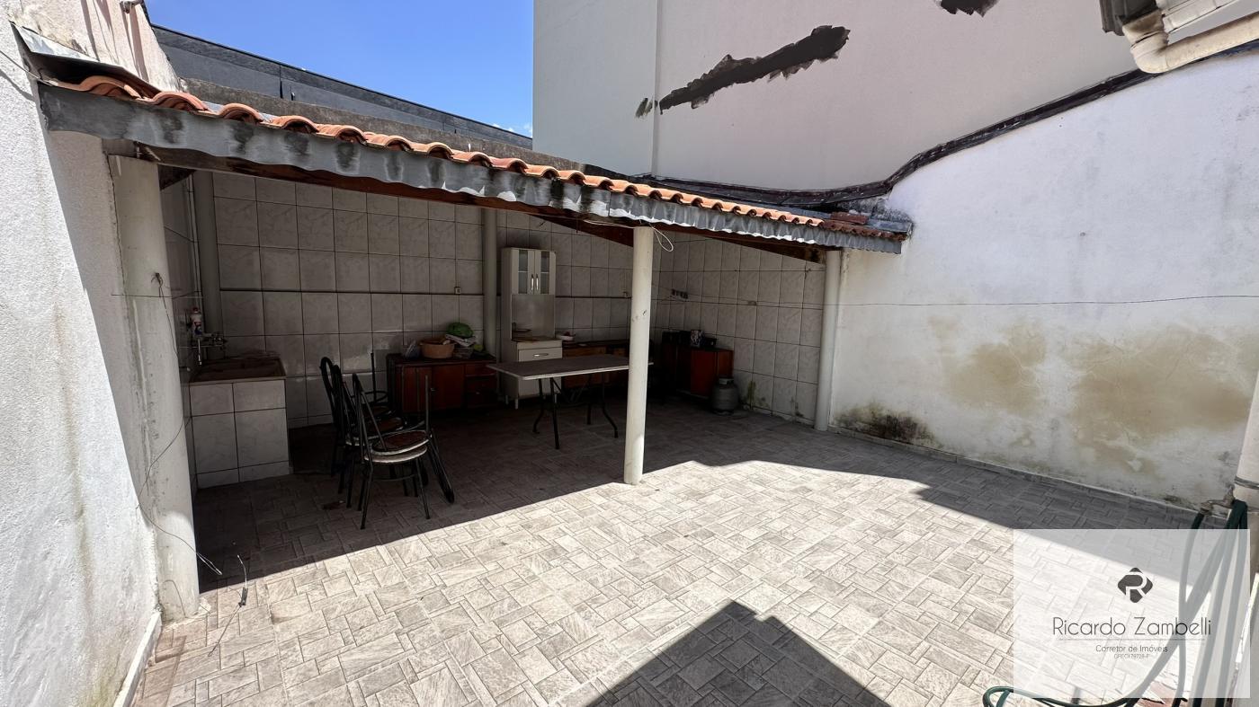 Casa à venda com 2 quartos, 300m² - Foto 13