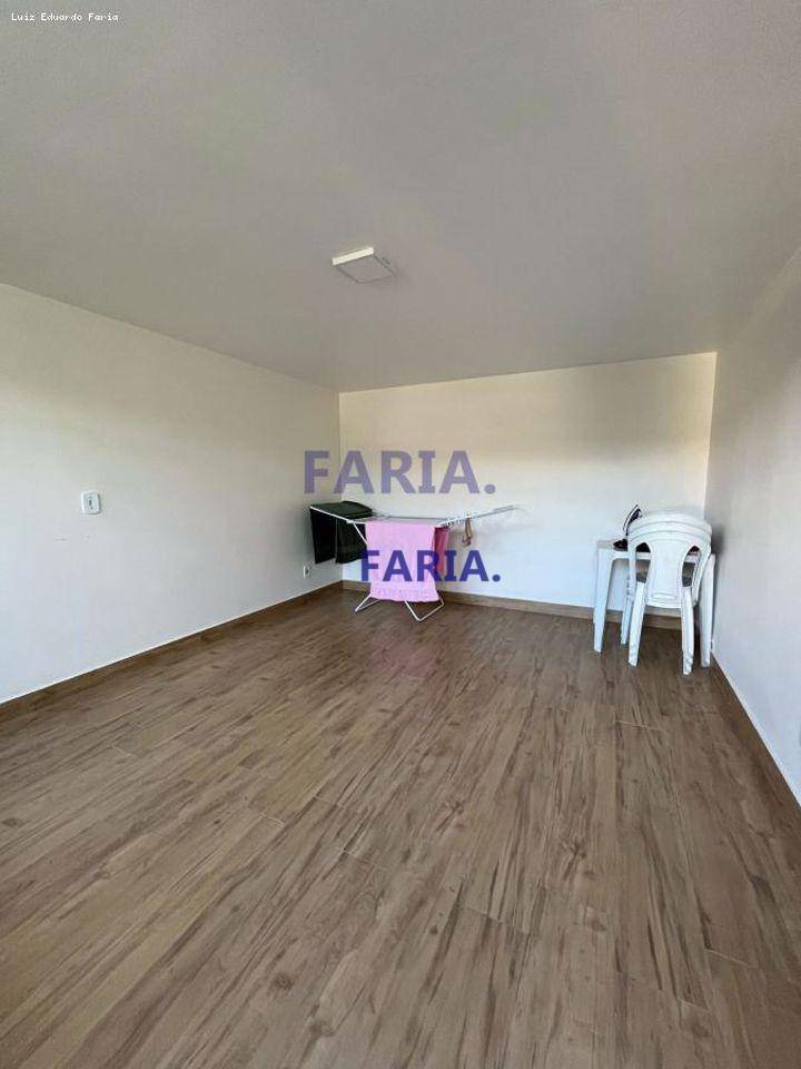 Casa à venda com 4 quartos, 230m² - Foto 11