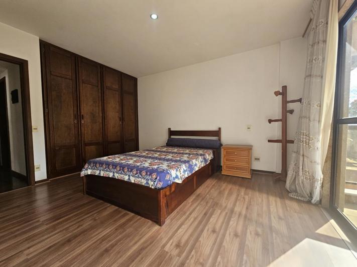 Apartamento à venda com 4 quartos, 144m² - Foto 6