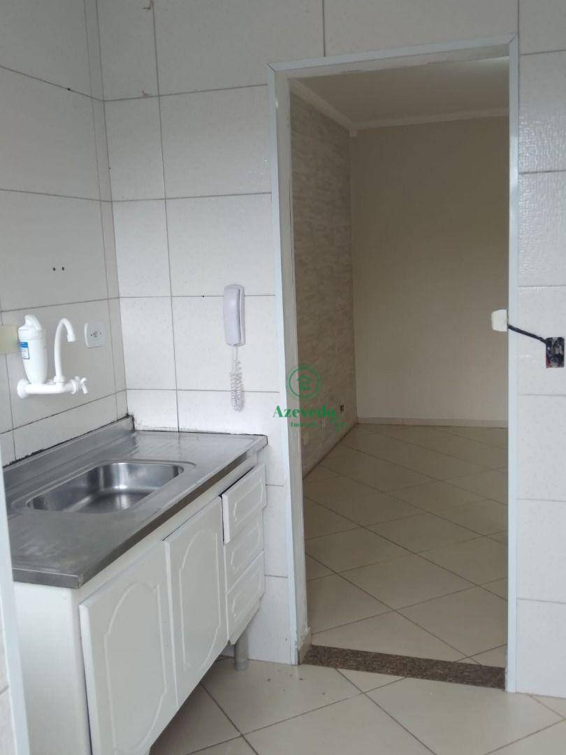 Apartamento à venda com 2 quartos, 45m² - Foto 3