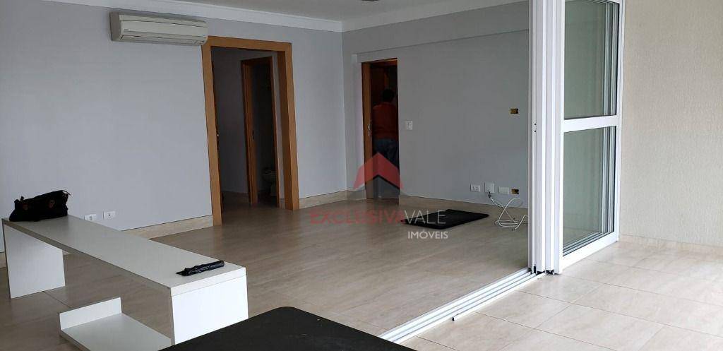 Apartamento para alugar com 3 quartos, 160m² - Foto 5